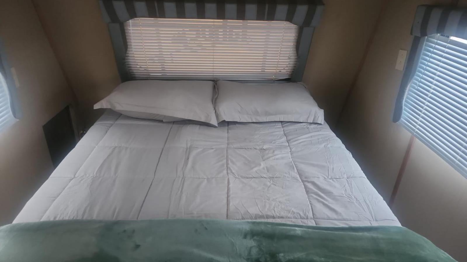 Casa Movil-Traila Tierra Roja Villa Arandas Ngoại thất bức ảnh